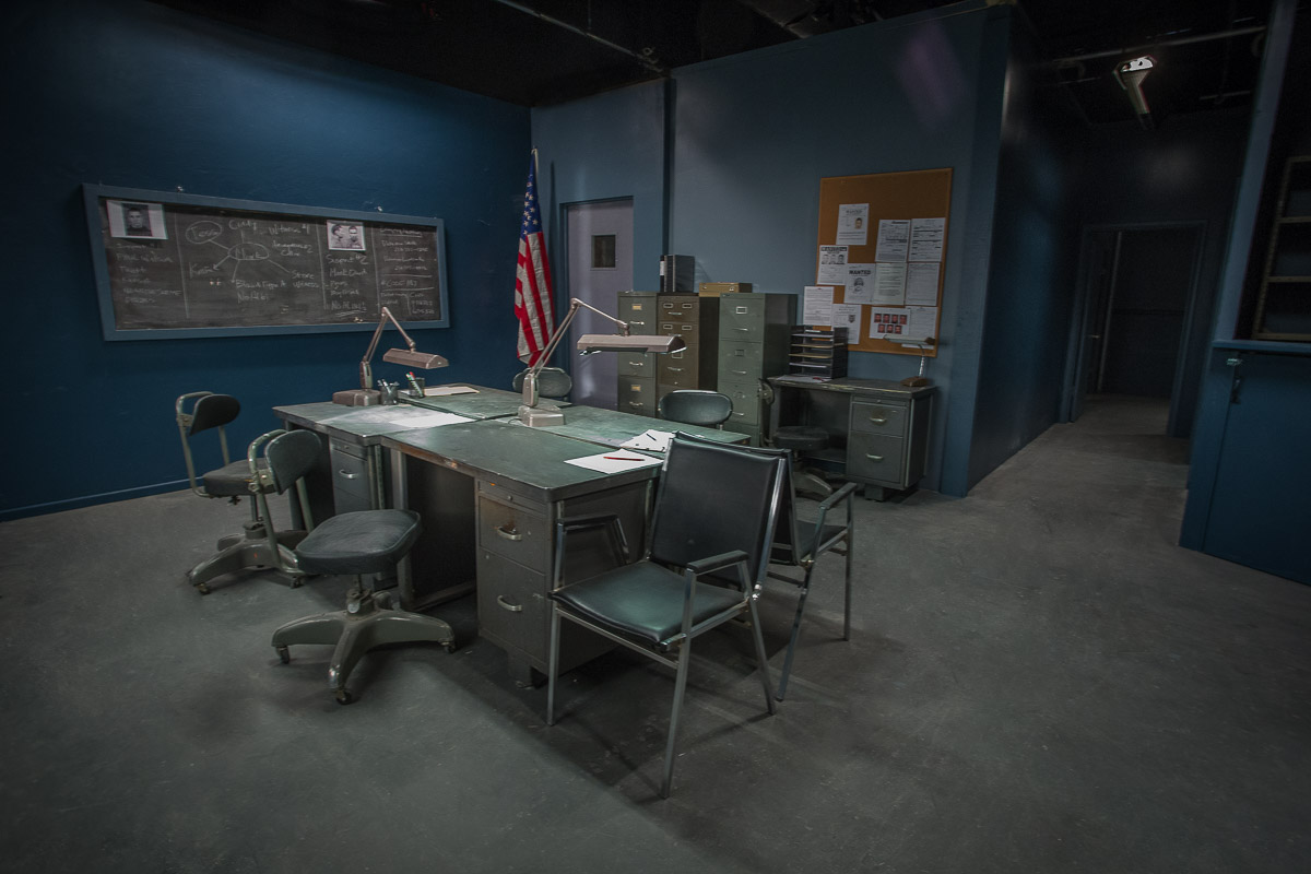 police-station-standing-set-los-angeles-0031